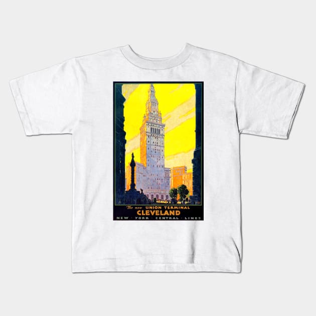 Vintage Travel - Cleveland Kids T-Shirt by Culturio